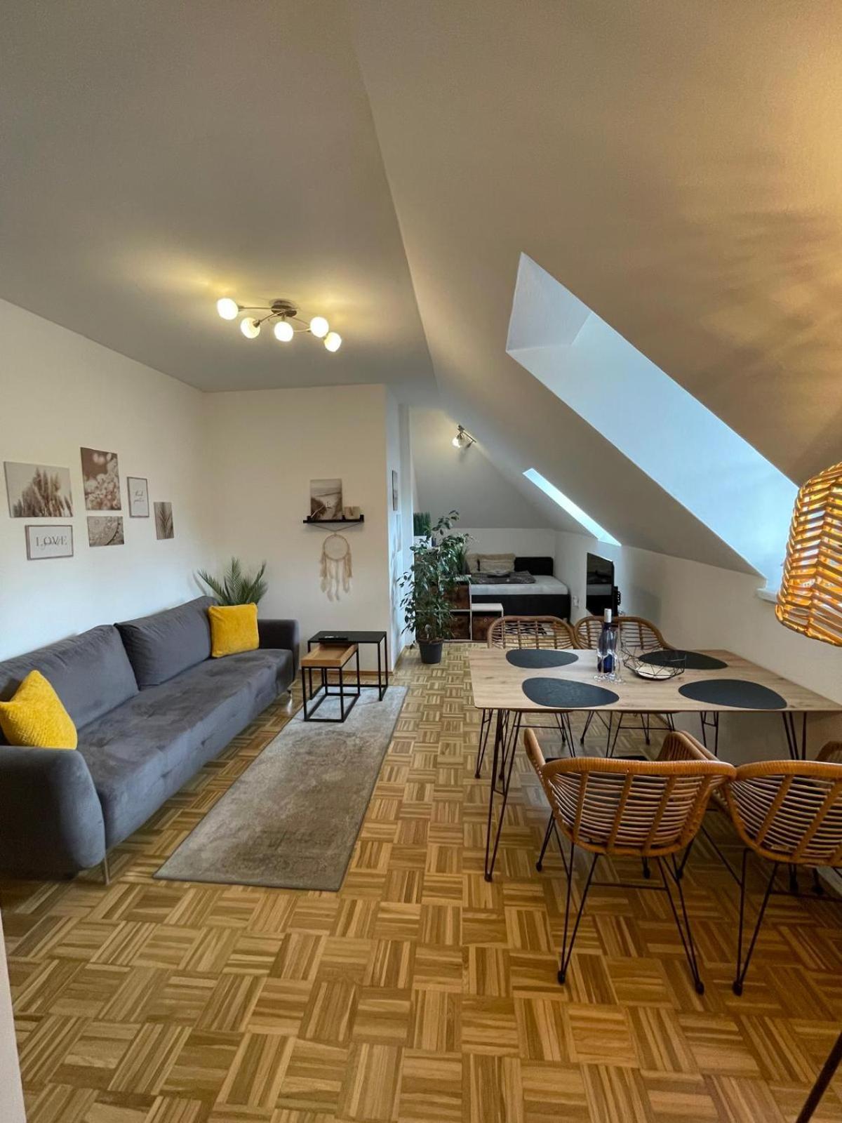 Bullsliving Seeapartment 5 Velden am Wörthersee Exterior photo