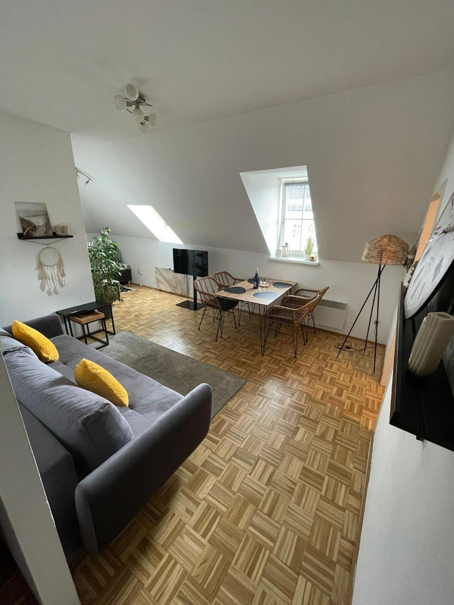Bullsliving Seeapartment 5 Velden am Wörthersee Exterior photo